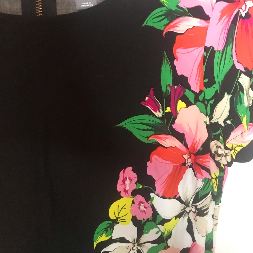 Floral Dress - Picture 4 of 4